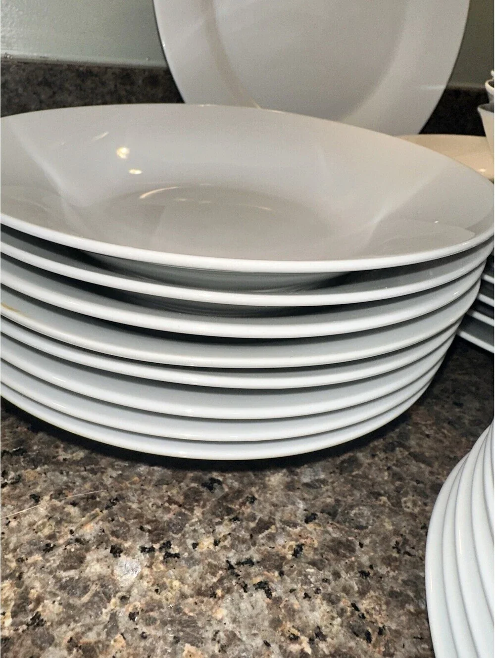 10 Strawberry Street White Dinnerware Set 28pc Plates Bowls Porcelain Tableware